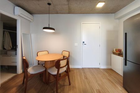 Apartamento à venda com 51m², 1 quarto e 1 vaga Apartamento à venda com 51m², 1 quarto e 1 vagaSala