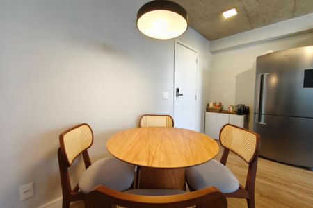 Apartamento à venda com 51m², 1 quarto e 1 vaga Apartamento à venda com 51m², 1 quarto e 1 vagaSala