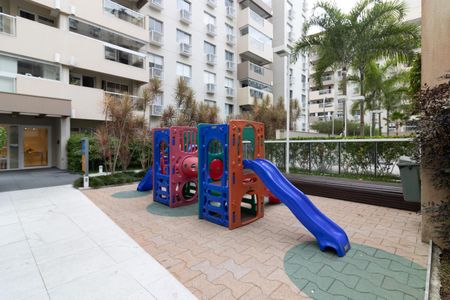 Apartamento à venda com 85m², 2 quartos e 1 vagaÁrea comum