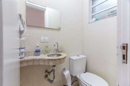 Casa de condomínio à venda com 125m², 3 quartos e 2 vagas Casa de condomínio à venda com 125m², 3 quartos e 2 vagasLavabo