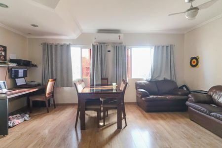 Sala de casa de condomínio à venda com 3 quartos, 125m² em Vila Butantã, São Paulo