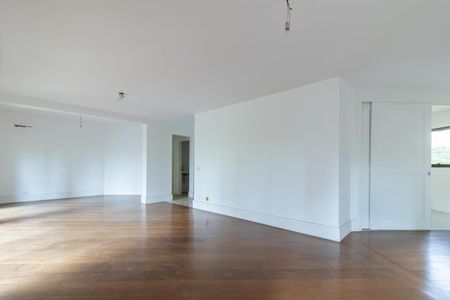 Sala de apartamento à venda com 3 quartos, 319m² em Vila Nova Conceição, São Paulo