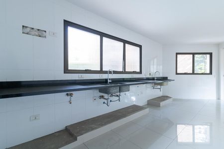 Apartamento à venda com 319m², 3 quartos e 3 vagasCozinha
