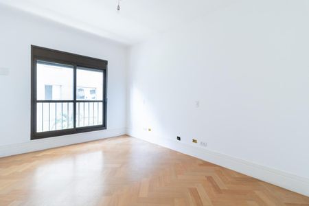 Apartamento à venda com 319m², 3 quartos e 3 vagasQuarto Suíte 2