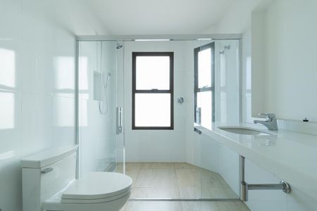 Apartamento à venda com 319m², 3 quartos e 3 vagasBanheiro da Suíte 1