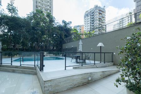 Apartamento à venda com 319m², 3 quartos e 3 vagasPiscina