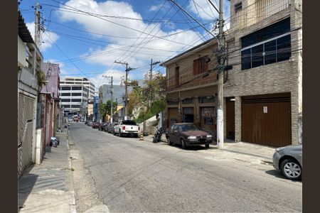 Vista da Rua de casa para alugar com 2 quartos, 80m² em Vila Leonor, São Paulo