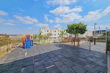 Apartamento à venda com 42m², 2 quartos e 1 vaga Apartamento à venda com 42m², 2 quartos e 1 vagaÁrea comum - Playground