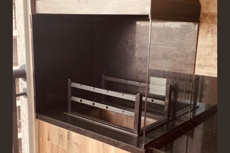 Sacada de apartamento à venda com 2 quartos, 60m² em Bussocaba, Osasco