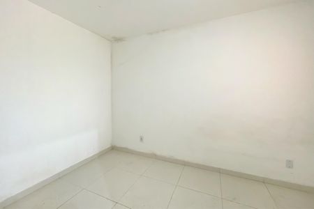 Quarto  de casa à venda com 3 quartos, 80m² em Santa Cruz, Belo Horizonte