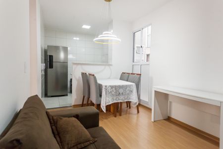 Sala de apartamento para alugar com 2 quartos, 45m² em Tres Barras, Contagem