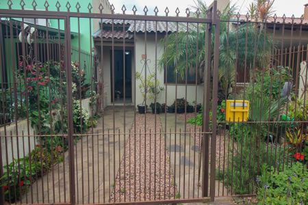 Casa à venda com 49m², 2 quartos e 1 vagaFachada