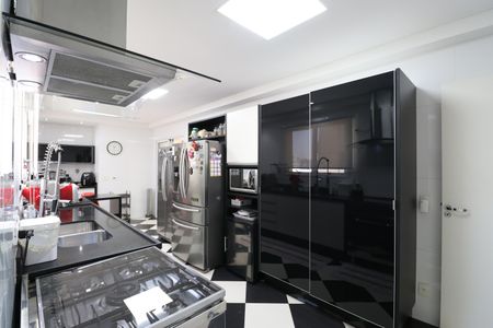 Apartamento à venda com 223m², 3 quartos e 4 vagasCozinha