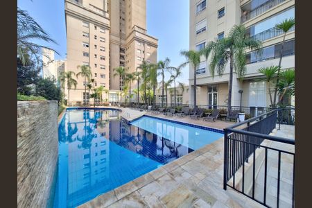 Apartamento à venda com 223m², 3 quartos e 4 vagasÁrea comum - Piscina