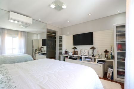 Apartamento à venda com 223m², 3 quartos e 4 vagasSuíte 1