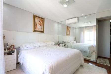 Apartamento à venda com 223m², 3 quartos e 4 vagasSuíte 1