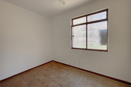 Casa à venda com 248m², 3 quartos e 2 vagasQuarto 2