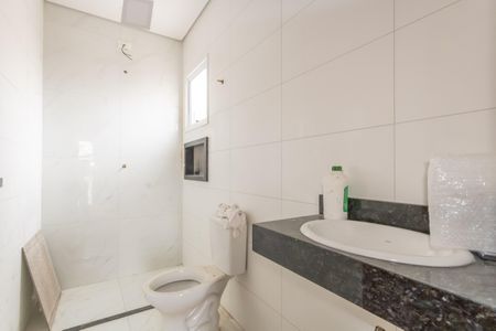 Casa à venda com 190m², 3 quartos e 4 vagas Casa à venda com 190m², 3 quartos e 4 vagasBanheiro da Suíte 1