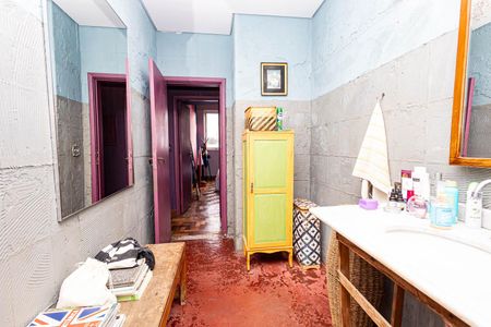 Apartamento para alugar com 105m², 3 quartos e sem vagaBanheiro