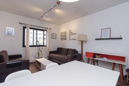 Apartamento à venda com 83m², 3 quartos e 1 vagaSala