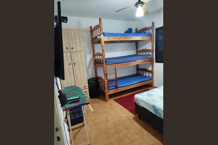 Quarto de apartamento para alugar com 1 quarto, 55m² em Tupi, Praia Grande