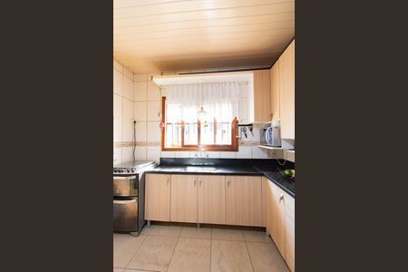 Casa à venda com 120m², 3 quartos e 2 vagas Casa à venda com 120m², 3 quartos e 2 vagasCozinha