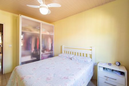 Casa à venda com 120m², 3 quartos e 2 vagas Casa à venda com 120m², 3 quartos e 2 vagasQuarto 1