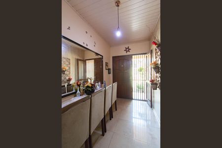 Casa à venda com 120m², 3 quartos e 2 vagas Casa à venda com 120m², 3 quartos e 2 vagasCozinha