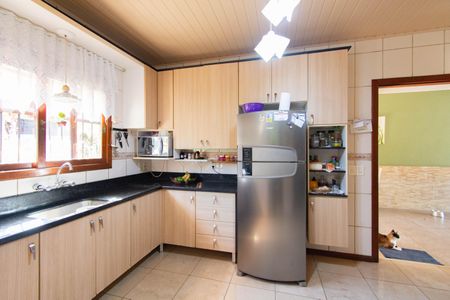 Casa à venda com 120m², 3 quartos e 2 vagas Casa à venda com 120m², 3 quartos e 2 vagasCozinha