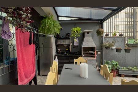 Casa à venda com 136m², 2 quartos e 1 vagaQuintal