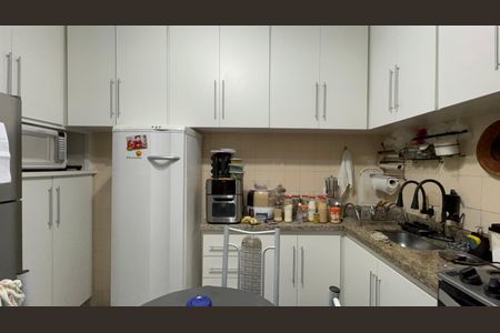 Casa à venda com 136m², 2 quartos e 1 vagaCozinha