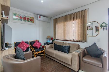 Sala de casa à venda com 2 quartos, 77m² em Aberta dos Morros, Porto Alegre