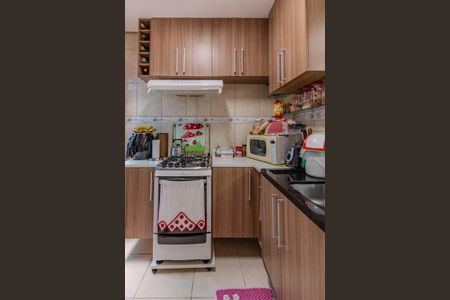 Casa à venda com 77m², 2 quartos e 1 vagaCozinha e Área de Serviço