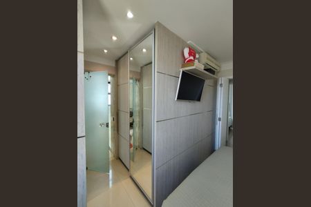 Apartamento à venda com 93m², 3 quartos e 2 vagasSuíte