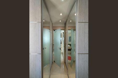 Apartamento à venda com 93m², 3 quartos e 2 vagasSuíte