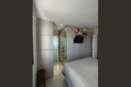 Apartamento à venda com 93m², 3 quartos e 2 vagasSuíte