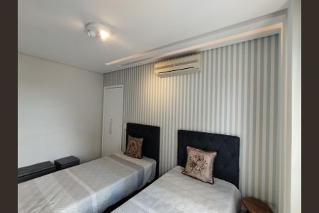 Apartamento à venda com 93m², 3 quartos e 2 vagasQuarto 2