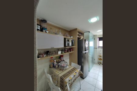 Apartamento à venda com 93m², 3 quartos e 2 vagasCozinha