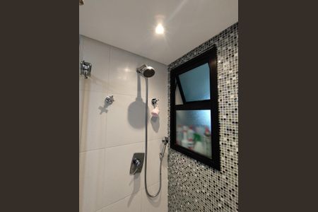 Apartamento à venda com 93m², 3 quartos e 2 vagasBanheiro