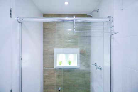 Apartamento à venda com 68m², 2 quartos e 1 vagaBanheiro Social