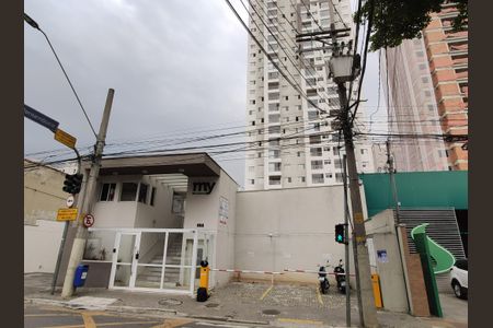 Apartamento à venda com 68m², 2 quartos e 1 vagaFachada + Placa