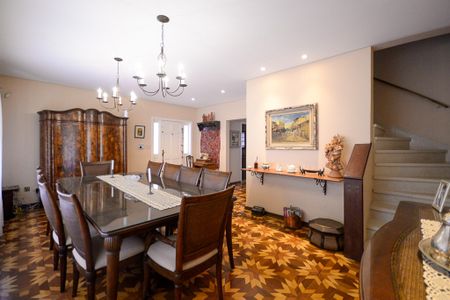 Casa à venda com 260m², 3 quartos e 2 vagasSala de Jantar