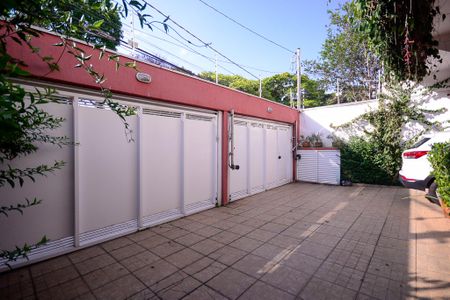 Casa à venda com 260m², 3 quartos e 2 vagasGaragem