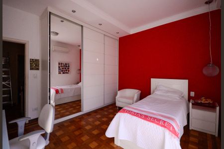 Casa à venda com 260m², 3 quartos e 2 vagasQuarto 1