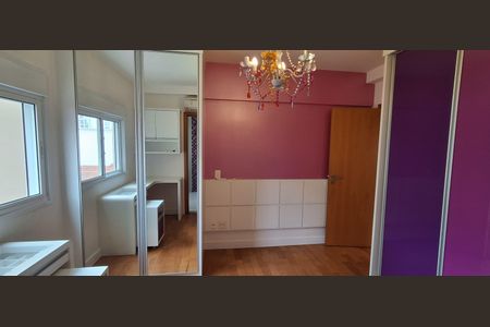 Apartamento para alugar com 248m², 4 quartos e 4 vagas Apartamento para alugar com 248m², 4 quartos e 4 vagasSuíte 3