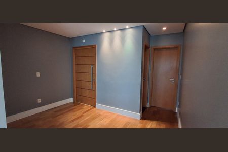 Apartamento para alugar com 248m², 4 quartos e 4 vagas Apartamento para alugar com 248m², 4 quartos e 4 vagasEntrada