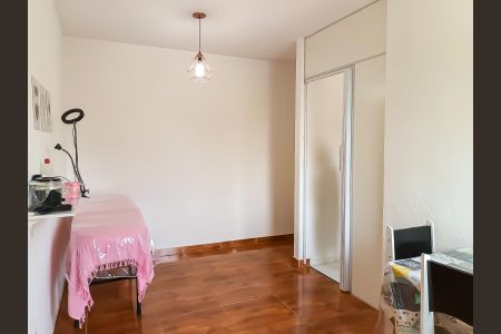 Sala de apartamento à venda com 2 quartos, 35m² em Del Castilho, Rio de Janeiro