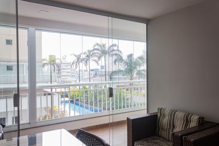 Apartamento à venda com 93m², 2 quartos e 2 vagasVaranda