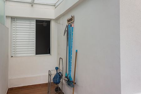 Apartamento à venda com 93m², 2 quartos e 2 vagasVaranda