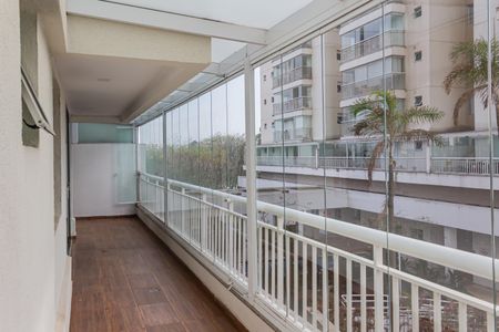 Apartamento à venda com 93m², 2 quartos e 2 vagasVaranda